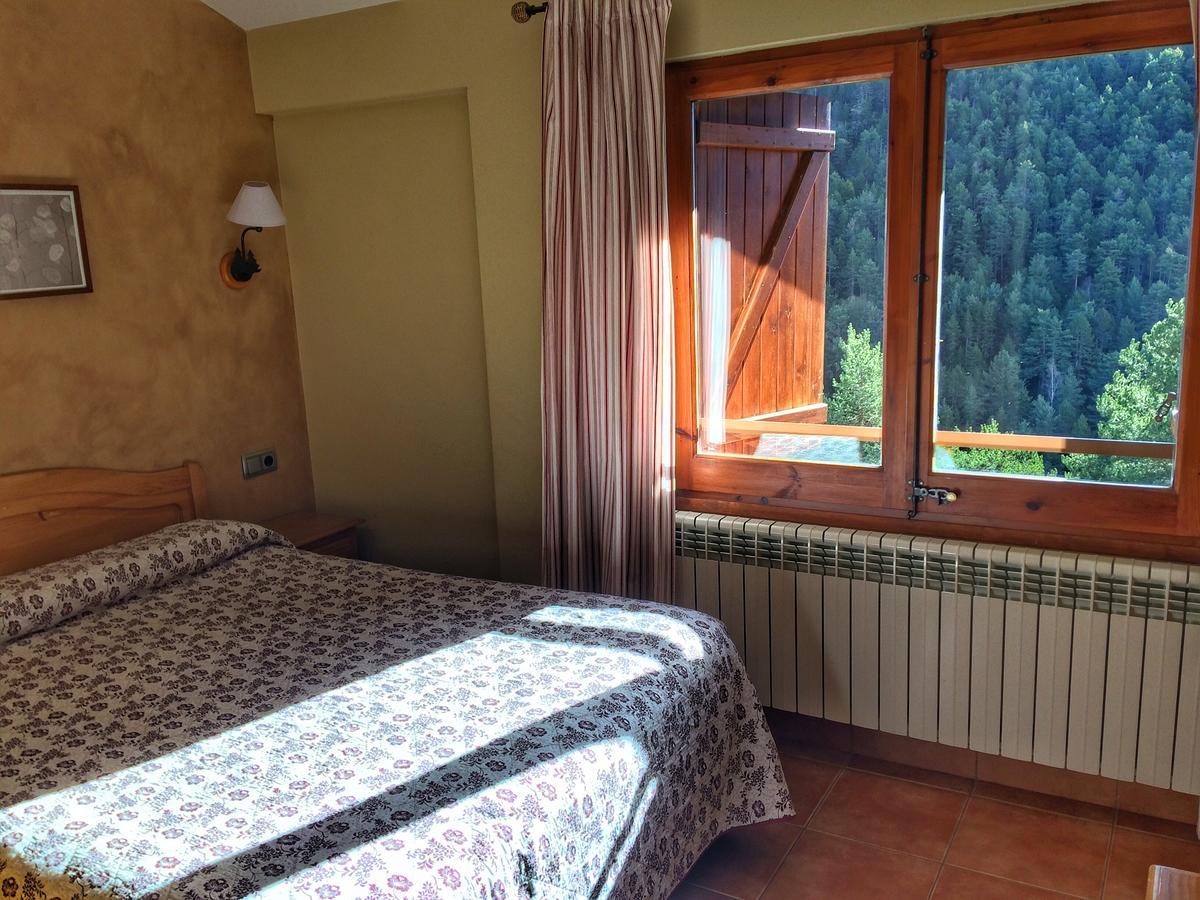 Hotel Camp Del Serrat Лес Эскальдес Экстерьер фото